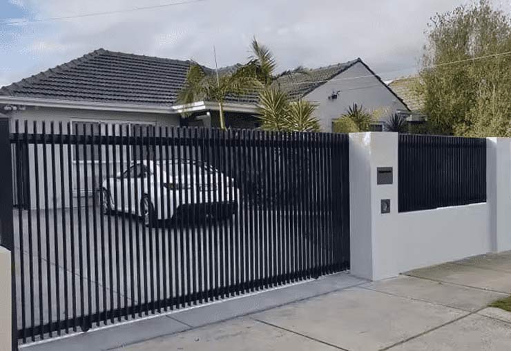 Sliding Gate