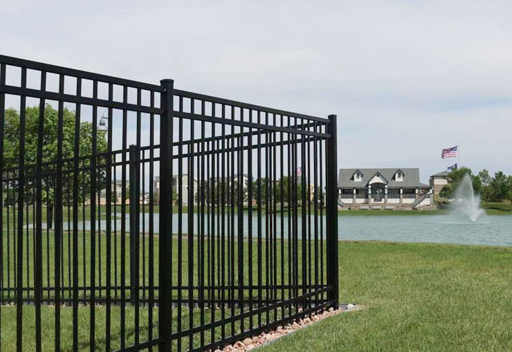 Flat Top Fence