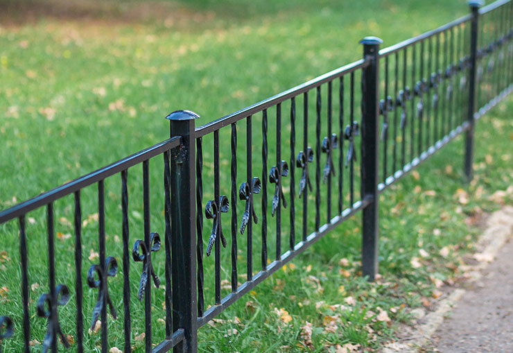 Flat Top Fence